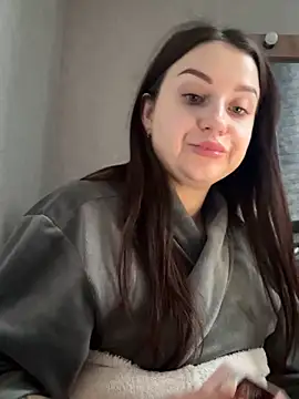 Snapshot of ellie_ssexy chatting on October 18, 4:14 am ellie ssexy online show from October 18, 4:14 am