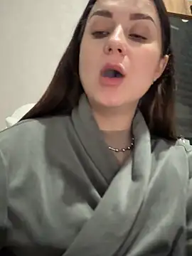 ellie ssexy online show from October 30, 8:17 pm