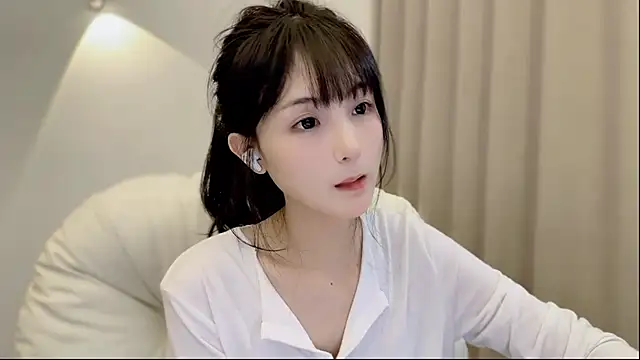 Snapshot of SHUIshui_ chatting on September 20, 1:38 pm SHUIshui online show from September 20, 1:38 pm