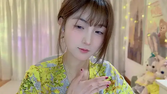 Snapshot of SHUIshui_ chatting on January 17, 1:46 pm SHUIshui online show from January 17, 1:46 pm