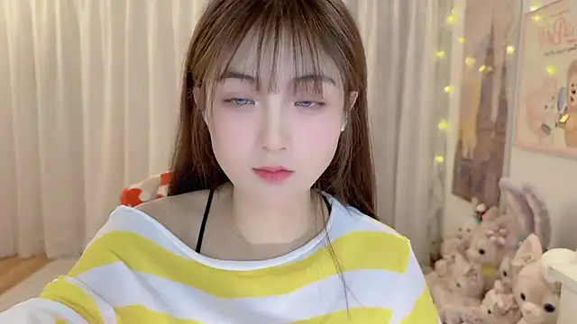 Snapshot of SHUIshui_ chatting on December 31, 1:08 pm SHUIshui online show from December 31, 1:08 pm