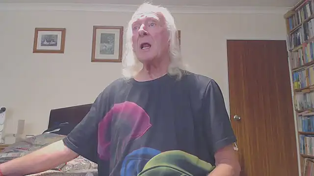 WaverlyKernow online show from February 28, 1:33 pm