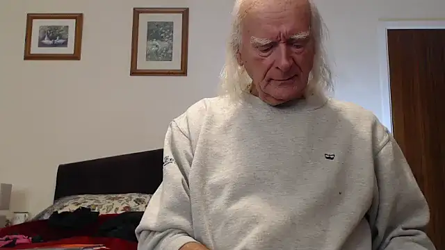 WaverlyKernow online show from November 1, 10:09 am