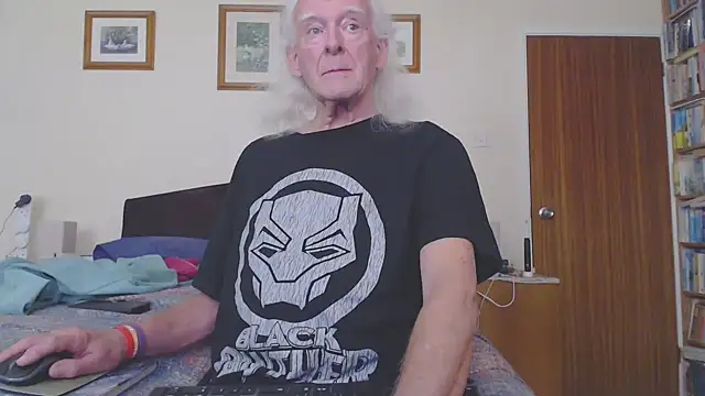 WaverlyKernow online show from March 26, 2:15 pm