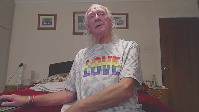 WaverlyKernow online show from November 23, 2:05 pm