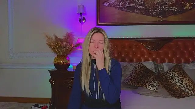 Real Tini online show from February 8, 6:11 am