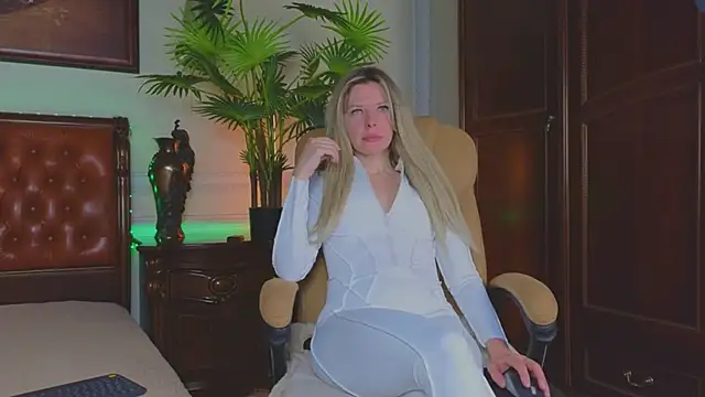 Real Tini online show from April 10, 6:20 am