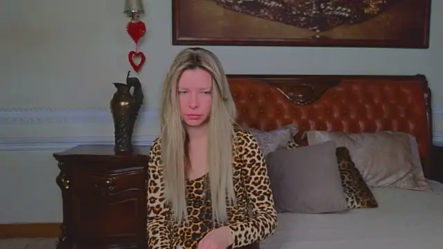 Real Tini online show from February 13, 6:13 am