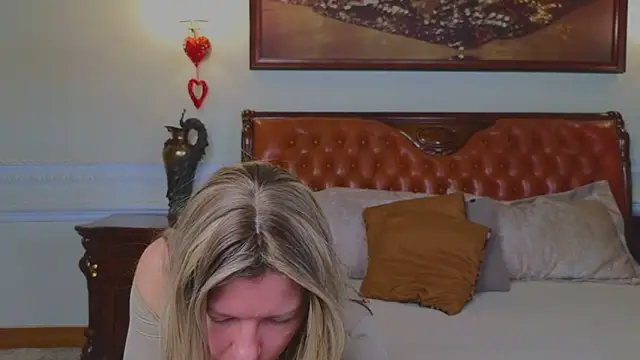 Real Tini online show from February 14, 6:24 am