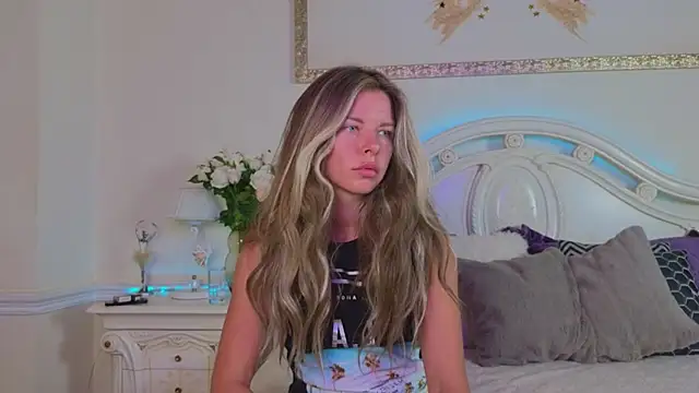 Real Tini online show from September 9, 11:41 am