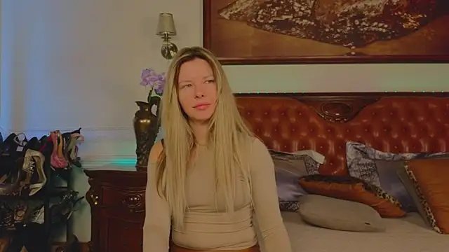 Real Tini online show from March 7, 7:15 am