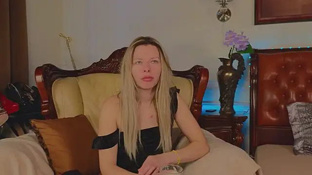 Real Tini online show from March 12, 7:12 am