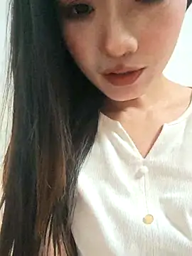 Ti amo UU online show from May 13, 3:30 pm