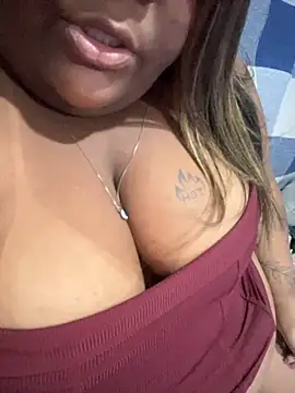 Snapshot of MedusaHot69 chatting on November 18, 1:54 am MedusaHot69 online show from November 18, 1:54 am