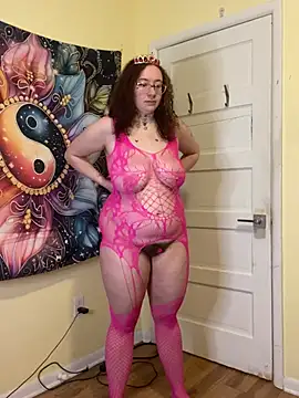 Snapshot of mistress_kasha chatting on February 13, 7:25 pm mistress kasha online show from February 13, 7:25 pm