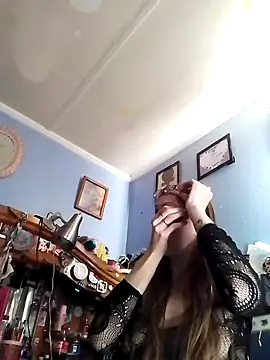 beelzebubblesxo online show from November 14, 4:10 pm