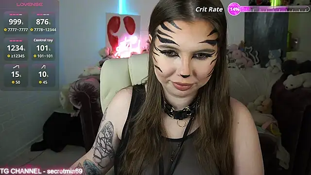 SecretDesireMe online show from October 27, 9:38 pm