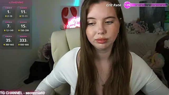 Snapshot of SecretDesireMe chatting on October 17, 10:44 pm SecretDesireMe online show from October 17, 10:44 pm