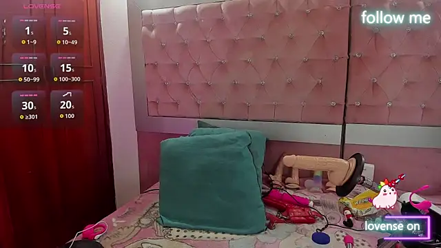 neeko princes online show from November 20, 12:17 pm