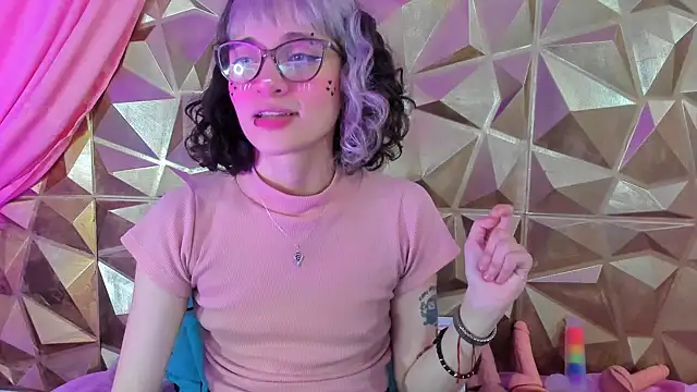neeko princes online show from February 14, 3:15 pm