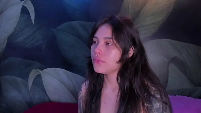 Snapshot of sweett_dirty chatting on November 8, 12:09 pm sweett dirty online show from November 8, 12:09 pm