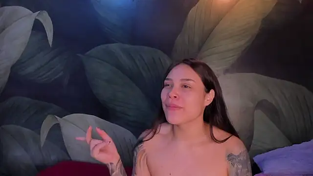 Snapshot of sweett_dirty chatting on March 4, 12:22 pm sweett dirty online show from March 4, 12:22 pm