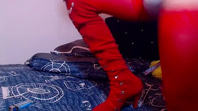 Snapshot of Aliice_Doll chatting on March 15, 12:25 am Aliice Doll online show from March 15, 12:25 am