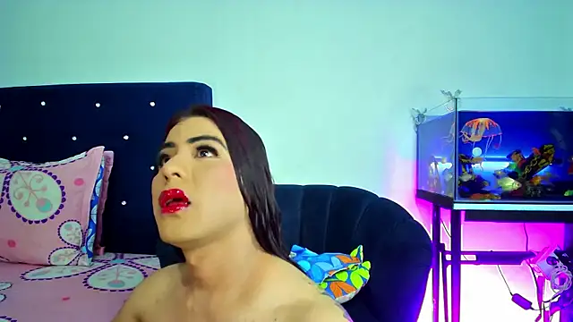 Snapshot of Aliice_Doll chatting on June 28, 3:02 am Aliice Doll online show from June 28, 3:02 am