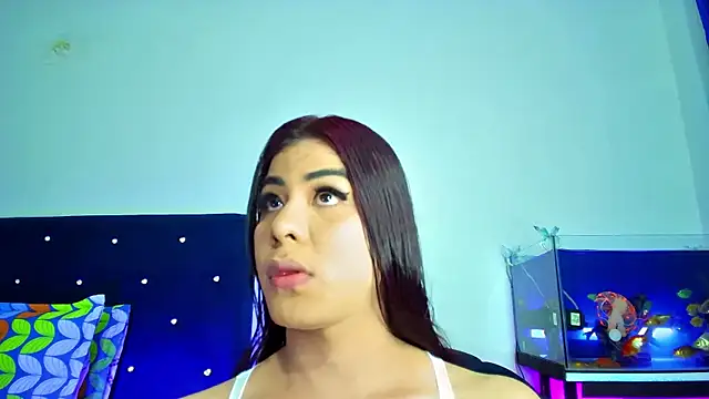 Snapshot of Aliice_Doll chatting on June 18, 12:53 am Aliice Doll online show from June 18, 12:53 am