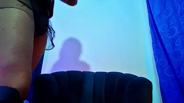 Aliice Doll online show from November 16, 12:04 am