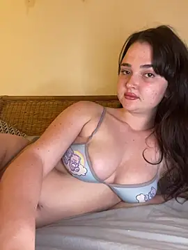 chunliklk online show from April 21, 9:32 pm