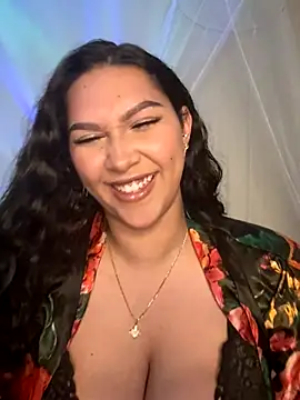 Snapshot of Lickplayofficial chatting on November 5, 3:42 am Lickplayofficial online show from November 5, 3:42 am