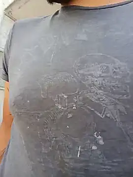 Snapshot of Bartolito001 chatting on November 30, 7:36 pm Bartolito001 online show from November 30, 7:36 pm