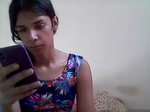 Snapshot of mariy_ chatting on March 5, 6:56 pm mariy  online show from March 5, 6:56 pm