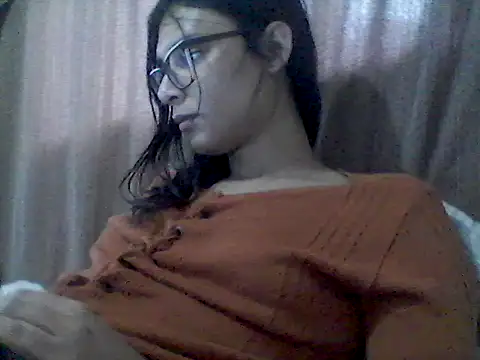 Snapshot of mariy_ chatting on June 25, 6:46 pm mariy online show from June 25, 6:46 pm