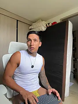 sendfer online show from July 21, 7:15 pm