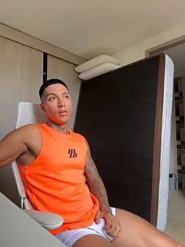 sendfer online show from February 8, 7:11 pm