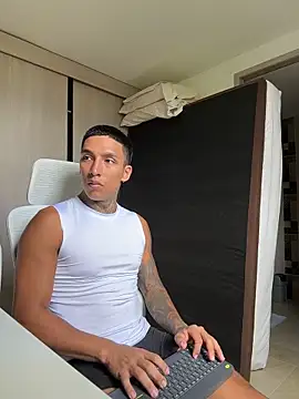 sendfer online show from February 16, 7:12 pm