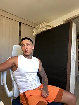 sendfer online show from October 25, 10:10 pm