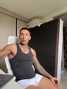 sendfer online show from February 10, 7:02 pm