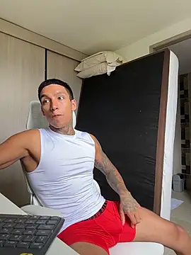 sendfer online show from February 23, 7:25 pm