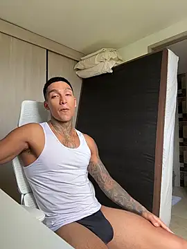 sendfer online show from February 11, 7:14 pm