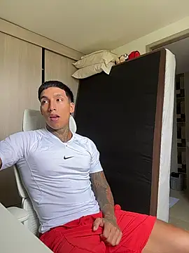 sendfer online show from April 15, 6:45 pm