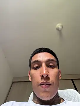 sendfer online show from February 26, 9:04 pm