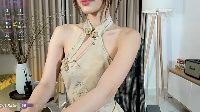  Joliie  online show from February 11, 6:19 pm