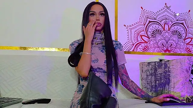 PandoraVolkov online show from October 22, 7:35 pm