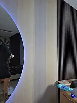  shantal smith online show from November 1, 3:50 pm