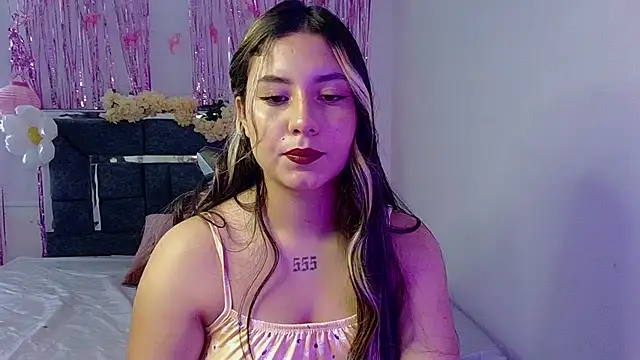 Snapshot of Lia_14_ chatting on September 20, 5:29 pm Lia 14 online show from September 20, 5:29 pm