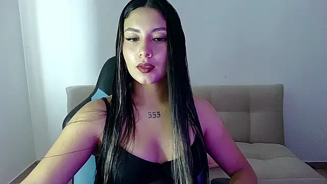 Snapshot of Lia_14_ chatting on February 20, 8:55 pm Lia 14 online show from February 20, 8:55 pm