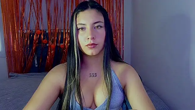 Lia 14  online show from November 20, 5:46 pm